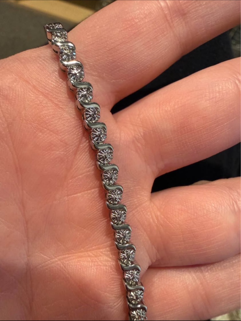 BRAND NEW Round White Diamond Accent Over Rhodium Tennis Bracelet - 7 inch